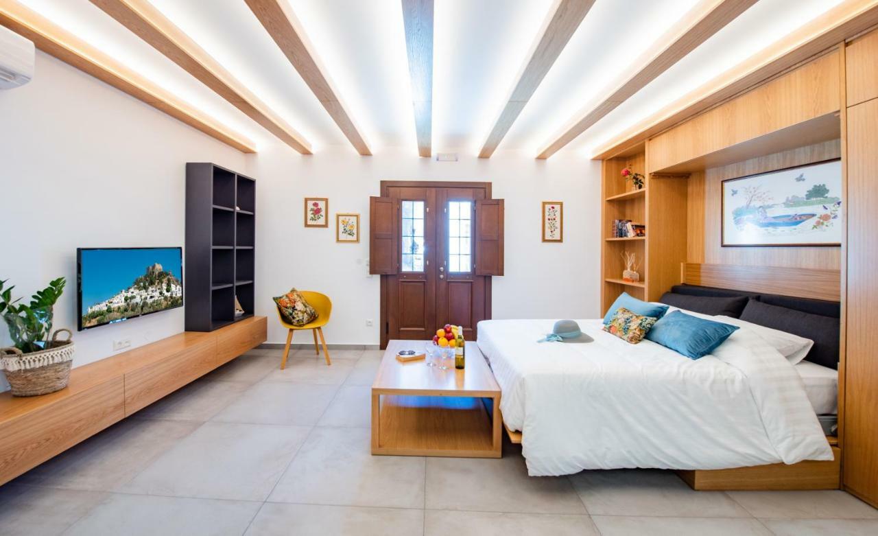 In Lindos (Adults Only) Villa ภายนอก รูปภาพ